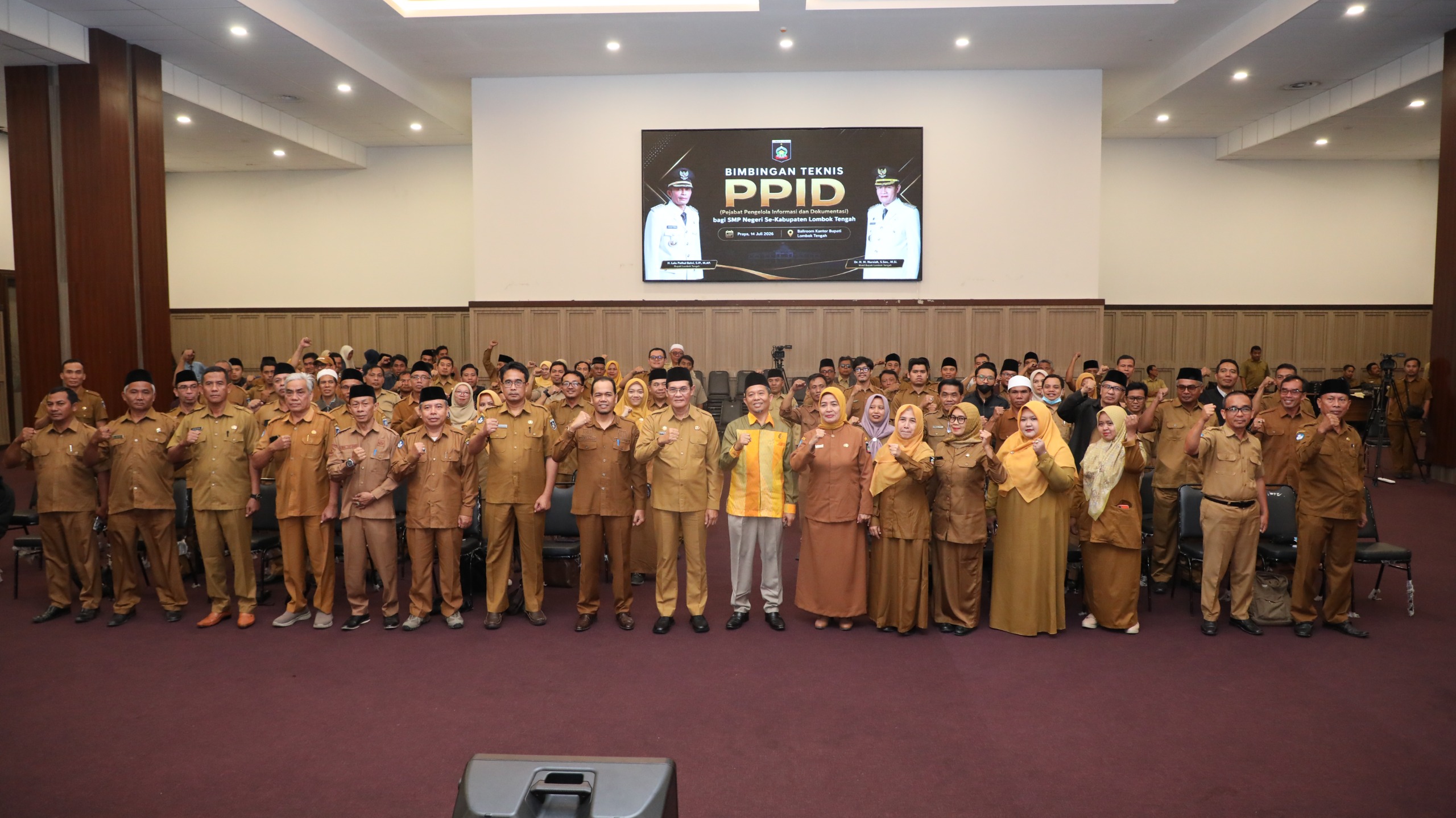 Wabup Lombok Tengah Dorong 88 SMP Perkuat PPID, Tekankan Transparansi Layanan Informasi Publik